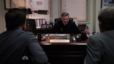 AMERICAN_ODYSSEY_-_E1X03_DROP_KING_017.jpg