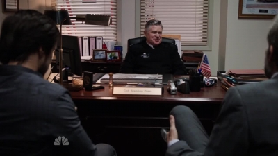 AMERICAN_ODYSSEY_-_E1X03_DROP_KING_029.jpg
