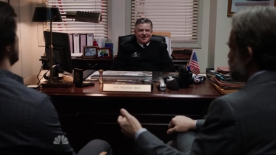 AMERICAN_ODYSSEY_-_E1X03_DROP_KING_049.jpg