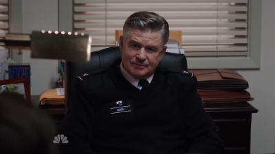 AMERICAN_ODYSSEY_-_E1X03_DROP_KING_085.jpg