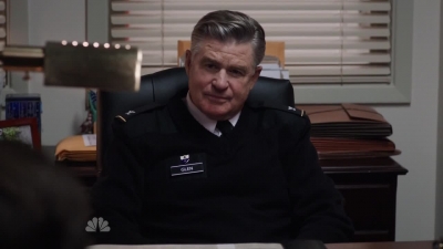 AMERICAN_ODYSSEY_-_E1X03_DROP_KING_092.jpg