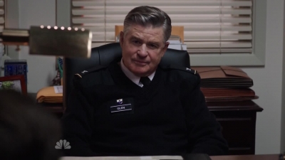 AMERICAN_ODYSSEY_-_E1X03_DROP_KING_093.jpg