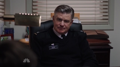 AMERICAN_ODYSSEY_-_E1X03_DROP_KING_109.jpg