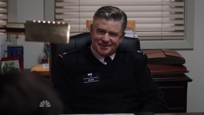 AMERICAN_ODYSSEY_-_E1X03_DROP_KING_148.jpg