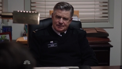 AMERICAN_ODYSSEY_-_E1X03_DROP_KING_160.jpg