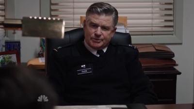 AMERICAN_ODYSSEY_-_E1X03_DROP_KING_167.jpg