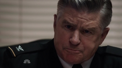 AMERICAN_ODYSSEY_-_E1X03_DROP_KING_402.jpg