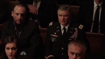 AMERICAN_ODYSSEY_-_E1X04_TANGO_UNIFORM_009.jpg