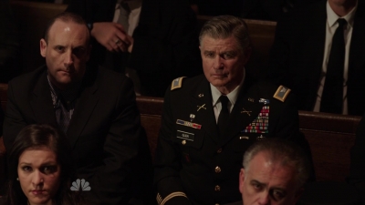 AMERICAN_ODYSSEY_-_E1X04_TANGO_UNIFORM_021.jpg