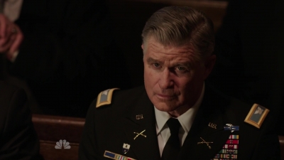 AMERICAN_ODYSSEY_-_E1X04_TANGO_UNIFORM_091.jpg