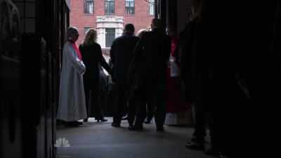 AMERICAN_ODYSSEY_-_E1X04_TANGO_UNIFORM_095.jpg