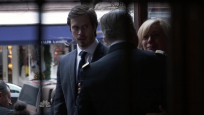 AMERICAN_ODYSSEY_-_E1X04_TANGO_UNIFORM_117.jpg