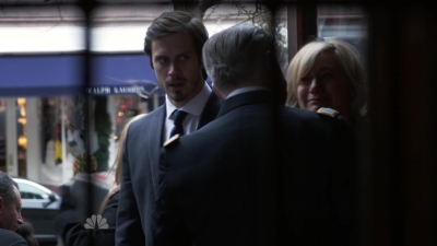 AMERICAN_ODYSSEY_-_E1X04_TANGO_UNIFORM_119.jpg