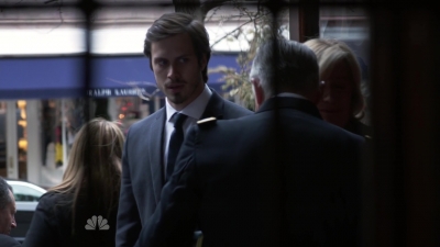 AMERICAN_ODYSSEY_-_E1X04_TANGO_UNIFORM_124.jpg