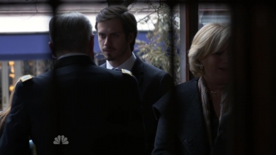 AMERICAN_ODYSSEY_-_E1X04_TANGO_UNIFORM_131.jpg