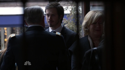 AMERICAN_ODYSSEY_-_E1X04_TANGO_UNIFORM_134.jpg