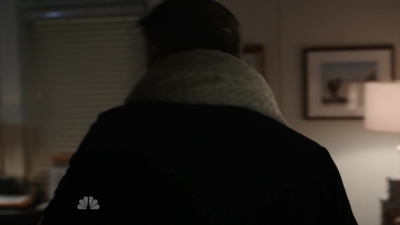 AMERICAN_ODYSSEY_-_E1X04_TANGO_UNIFORM_242.jpg