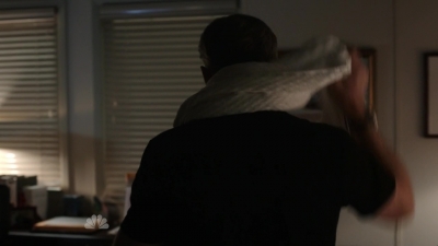 AMERICAN_ODYSSEY_-_E1X04_TANGO_UNIFORM_248.jpg