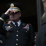 AMERICAN_ODYSSEY_-_E1X04_TANGO_UNIFORM_200.jpg