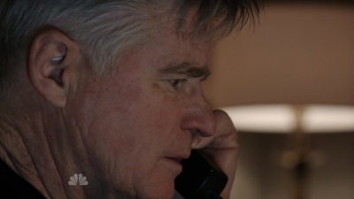 AMERICAN_ODYSSEY_-_E1X05_BEAT_FEET_013.jpg