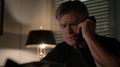 AMERICAN_ODYSSEY_-_E1X05_BEAT_FEET_077.jpg