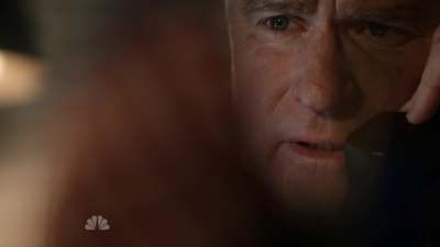 AMERICAN_ODYSSEY_-_E1X05_BEAT_FEET_201.jpg