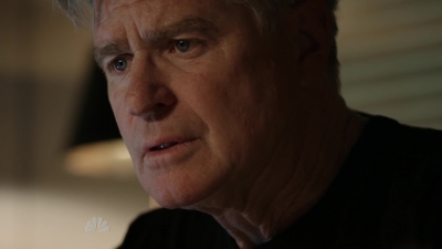 AMERICAN_ODYSSEY_-_E1X05_BEAT_FEET_211.jpg