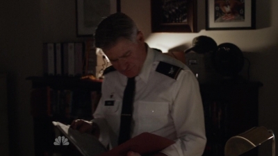 AMERICAN_ODYSSEY_-_E1X05_BEAT_FEET_216.jpg