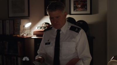 AMERICAN_ODYSSEY_-_E1X05_BEAT_FEET_226.jpg
