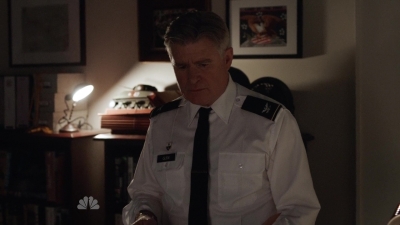 AMERICAN_ODYSSEY_-_E1X05_BEAT_FEET_228.jpg