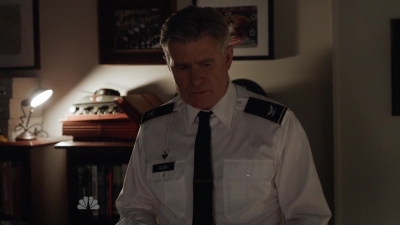 AMERICAN_ODYSSEY_-_E1X05_BEAT_FEET_231.jpg