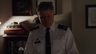 AMERICAN_ODYSSEY_-_E1X05_BEAT_FEET_238.jpg