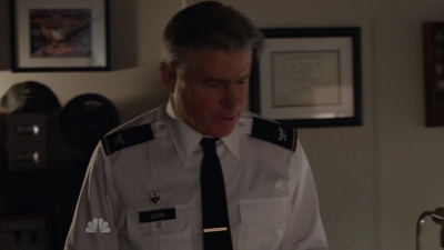 AMERICAN_ODYSSEY_-_E1X05_BEAT_FEET_241.jpg