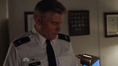 AMERICAN_ODYSSEY_-_E1X05_BEAT_FEET_244.jpg
