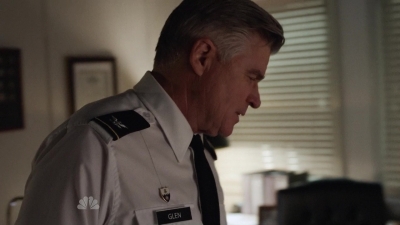 AMERICAN_ODYSSEY_-_E1X05_BEAT_FEET_248.jpg