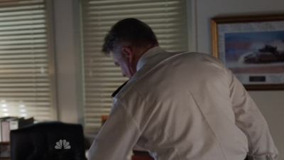 AMERICAN_ODYSSEY_-_E1X05_BEAT_FEET_255.jpg