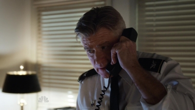 AMERICAN_ODYSSEY_-_E1X05_BEAT_FEET_301.jpg