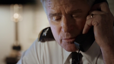 AMERICAN_ODYSSEY_-_E1X05_BEAT_FEET_357.jpg