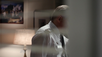 AMERICAN_ODYSSEY_-_1X06_WINGMAN_029.jpg