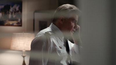 AMERICAN_ODYSSEY_-_1X06_WINGMAN_037.jpg