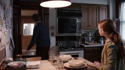 AMERICAN_ODYSSEY_-_E1X09_FIGMO_013.jpg