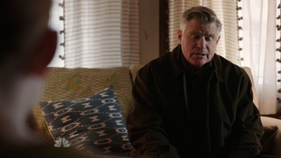 AMERICAN_ODYSSEY_-_E1X09_FIGMO_079.jpg