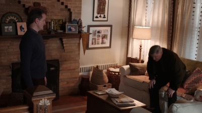 AMERICAN_ODYSSEY_-_E1X09_FIGMO_169.jpg