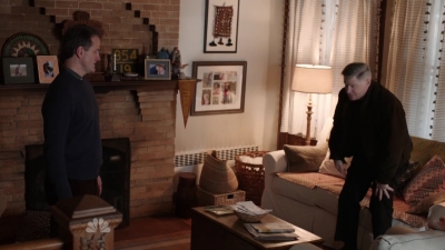 AMERICAN_ODYSSEY_-_E1X09_FIGMO_171.jpg