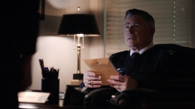 AMERICAN_ODYSSEY_-_E1X11_GINGERBREAD_011.jpg