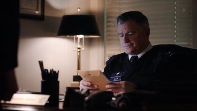 AMERICAN_ODYSSEY_-_E1X11_GINGERBREAD_020.jpg