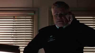 AMERICAN_ODYSSEY_-_E1X12_BUG_OUT_023.jpg