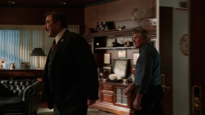 BLUE_BLOODS_-_E6X11_BACK_IN_THE_DAY_109.jpg