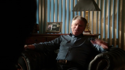 BLUE_BLOODS_-_E6X11_BACK_IN_THE_DAY_128.jpg