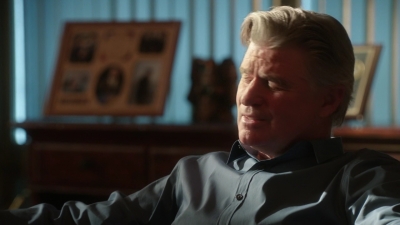 BLUE_BLOODS_-_E6X11_BACK_IN_THE_DAY_186.jpg